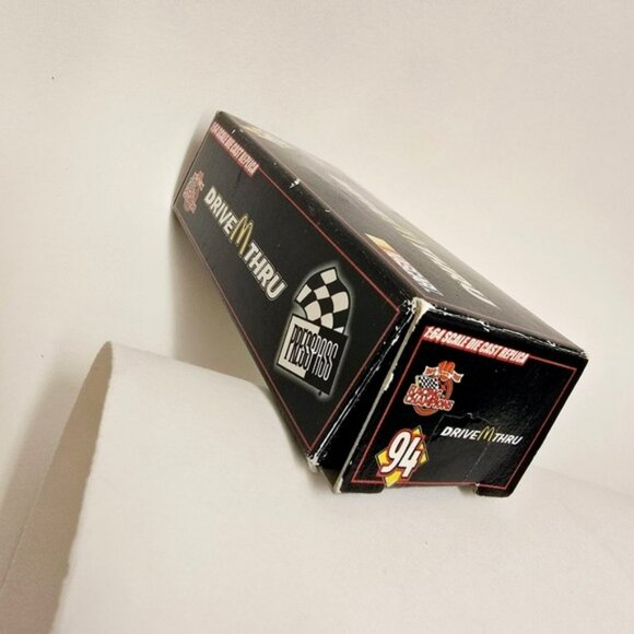 Vintage Nascar Car 1:64 Scale Die Cast Replica McDonalds Happy Meal Press Pass - Picture 13 of 16